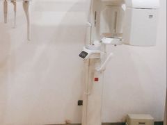 -赫尔森口腔·牙齿种植修复