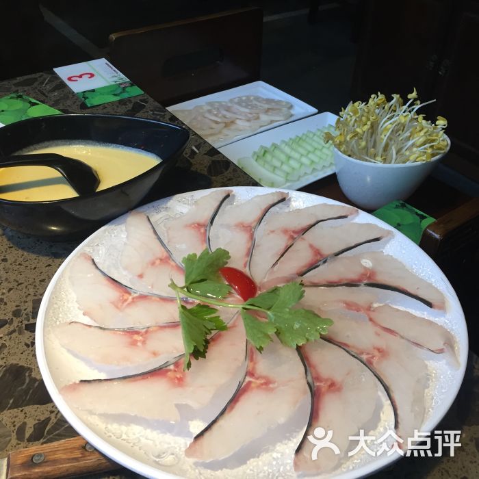 荷塘鱼捞天下鲟鱼片图片 - 第5张