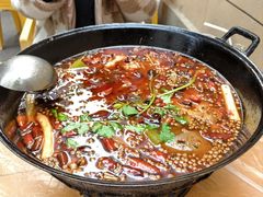 -鸿顺老铁锅美蛙鱼府(解放碑店)