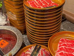 -牛YO寿喜烧·铁板烧和牛火锅自助(市府恒隆店)