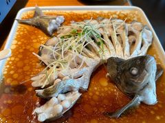 清蒸武昌鱼-莲餐厅·湖北菜·藕汤是头牌(愚园路店)