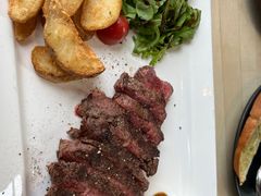 -LENBACH兰巴赫西餐啤酒坊(大连东港店)