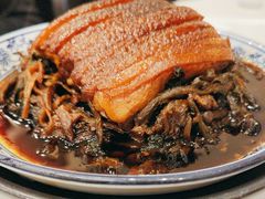 -巢香扣肉馆
