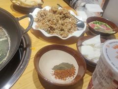 -乐闹闹重庆火鍋(民治店)