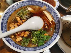 浑源凉粉Z-龍聚祥烧麦馆(万达店)