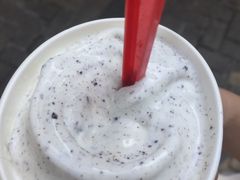 -DQ·蛋糕·冰淇淋(大宁国际商业广场店)