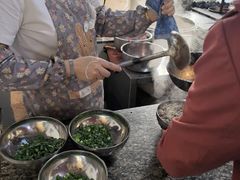 -正宗杨记普洱酸醋米线(总店)