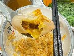 -馋三尺蟹粉小笼(人民广场店)