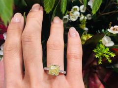 -DE BEERS 戴比尔斯(上海国金中心店)