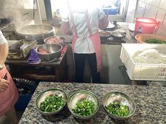 -正宗杨记普洱酸醋米线(总店)