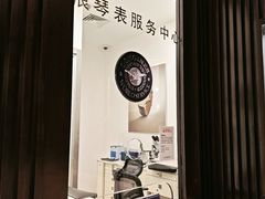 -王府井百货(中州中路店)