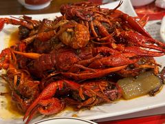 -李双猪·小龙虾·烧烤·羊肉煲(乐山店)