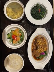 -金鹰国际月子中心(新街口店)