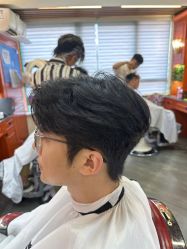 点击看大图 -米娜男士新国潮理发馆