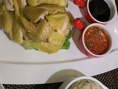 -暹罗酒肆泰餐厅酒吧