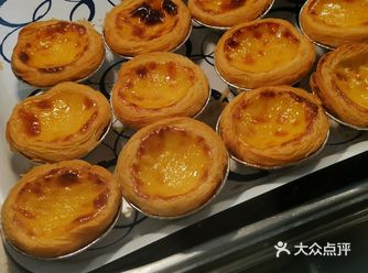 最近去宜家，发现宜家居然还有蛋挞，不过价格并不是那么