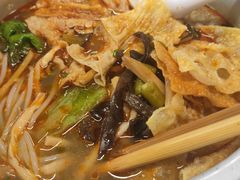 -丽丽三鲜螺蛳粉(田林路店)
