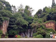 -峨眉山报国寺