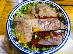牛肉面-伊穆祥牛肉面总店·清真