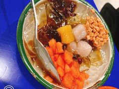-马路边边串串香(延庆环球新意广场店)
