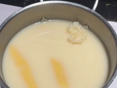 -红鼎豆捞·非遗鲍皇汤火锅(宝丰路店)