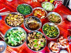 -松山湖南湖湾露营营地