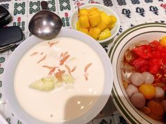 榴莲甘露-堂屋糖水店(愚园店)