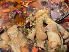 -李双猪·小龙虾·烧烤·羊肉煲(乐山店)