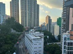 -香港大学