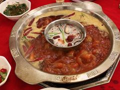 -山城年华老火锅(玉林店)
