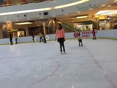-冠军冰场CHAMPION RINK(百年港湾奥特莱斯店)
