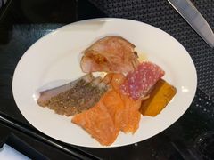 -圣丰索菲特·2 On 988 Café 自助餐厅