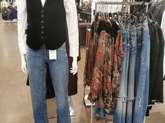 -ZARA(恒隆广场店)