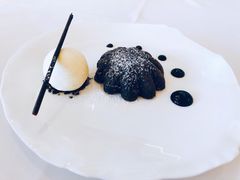 巧克力熔岩蛋糕-Jean Georges