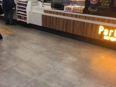 -全家便利店(上海南站站店)
