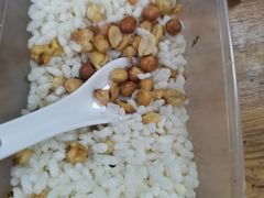 -牛八宝桂林米粉(八里庄店)