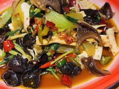 -兔槽江湖菜·重庆璧山兔(水围店)