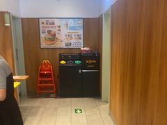 -麦当劳(安定门外大街店)