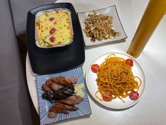 -暖食光·台式家庭餐厅·生日主题店(万达店)