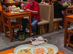 -裕兴记•蟹黄面馆(人民广场店)