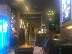 -好乐迪(张扬路八佰伴店)