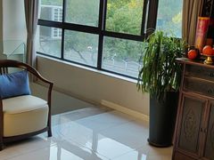 -莱蔻·圣灸堂·推拿艾灸(天山店)