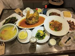 -闫府私房菜·百年鲁菜(恒隆店)