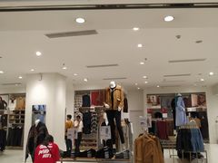 -优衣库(苏州天虹CCMall石路店)
