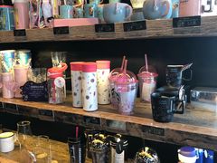 零售区-星巴克(成都机场T2店)