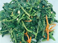 -北京龙庆四季香农家饭庄·灶台鱼·碳烤虹鳟鱼(龙庆峡店)