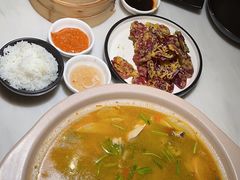 -滇铺子(欣都龙城店)