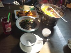 -隔壁老王·家常云南菜(花巷店)