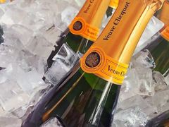 -AZUR聚(香格里拉饭店)