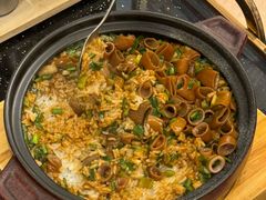 -品海楼·大连海胆锅贴馆(东港店)